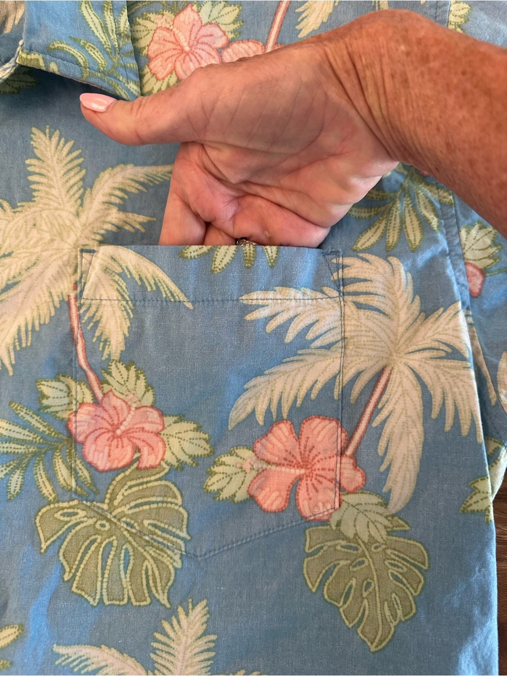 Cooke Street Honolulu Short Sleeve Hawaiian Shirt Reverse Print | Size: XL - Picture 3 of 9